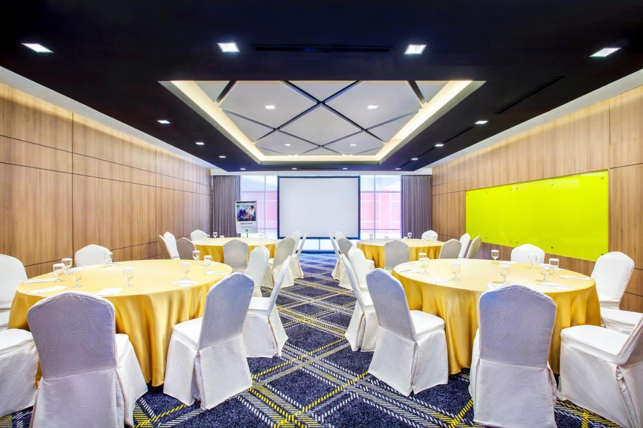 Ibis Styles Bekasi Jatibening Hotell Eksteriør bilde