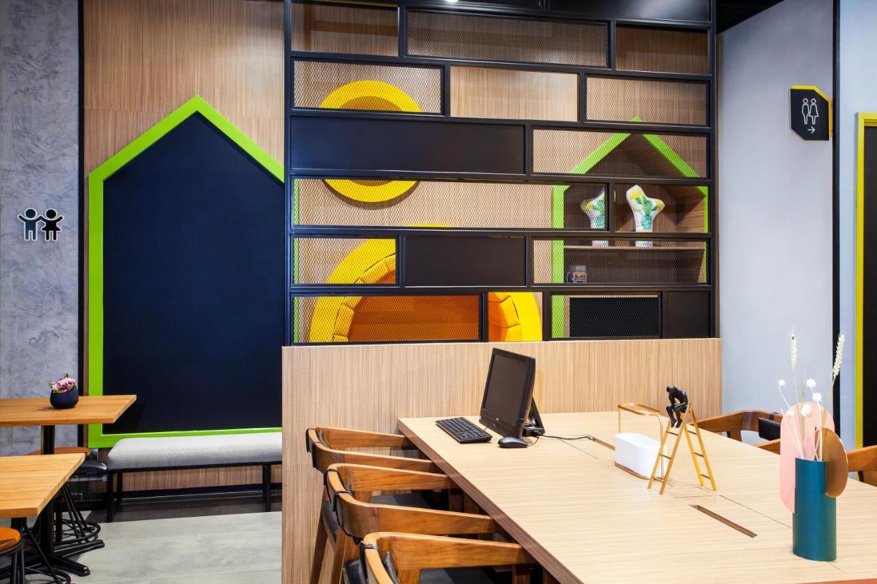Ibis Styles Bekasi Jatibening Hotell Eksteriør bilde